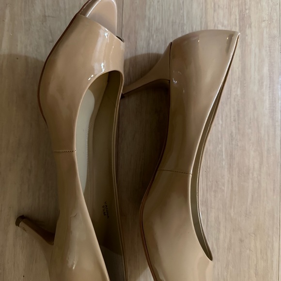 Women shoes - Picture 3 of 6